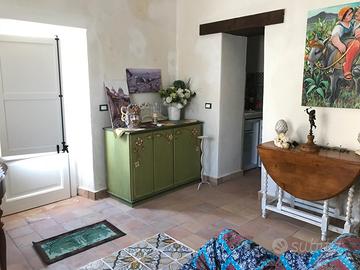 Delizioso trilocale palazzina storica Erice Vetta