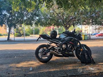 Triumph Street triple 765R 2024