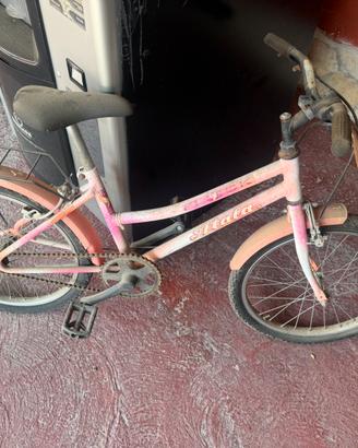 Bicicletta bimba