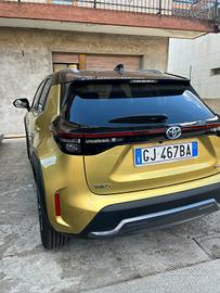  toyota yaris cross premiere