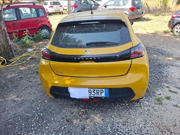 PEUGEOT 208 ALLURE SINISTRATA 24 SPORT
