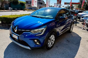 RENAULT Captur Blue dCi 95 CV Intens