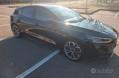 Ford Focus 1.5 ecoblue ST-Line X 120cv automatica 