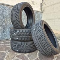 4 Pneumatici HANKOOK WINTER ICEPT EVO2