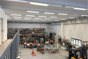 Immobile di 1100 m² con più di 5 locali a Cavriago