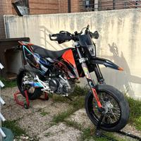 KTM 690 smc/r