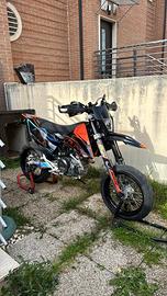 KTM 690 smc/r