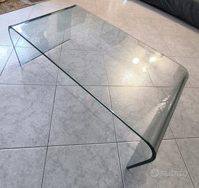 Tavolino da salotto in vetro – design moderno