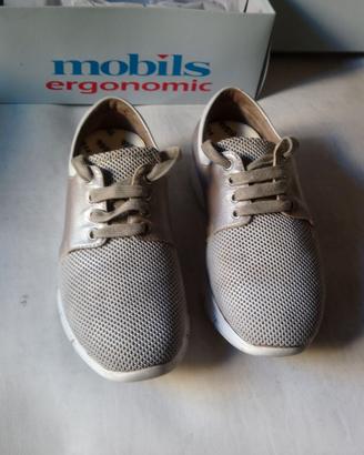 Scarpe sportive da donna marca Tomasi, numero 37