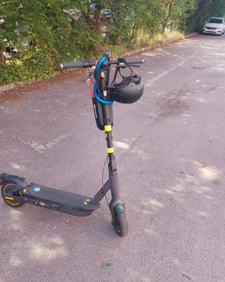 monopattino nineboot