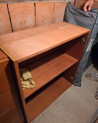 Mobiletto Basso a Giorno / Libreria in Legno