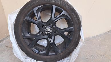 Cerchi e gomme invernali Toyota Yaris Cross 18''