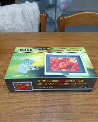 TV 5 " Nose vintage 