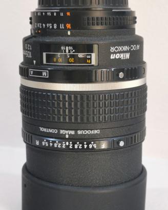 Obiettivo AF DC Nikkor 105mm F.2