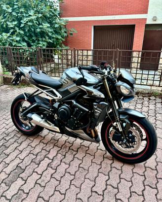 Triumph Street triple 765rs