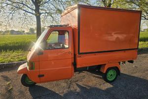 Ape piaggio negozio