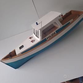 barchetta autocostruita