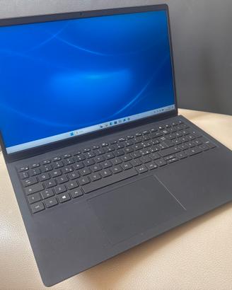 Dell Vostro 3510 i5 - 8gb -  Ssd 512 - Gpu NVIDIA
