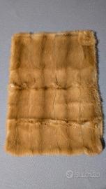 Collo di pelliccia di visone MAI usato