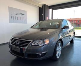 VOLKSWAGEN Passat 2.0 16V TDI Highline