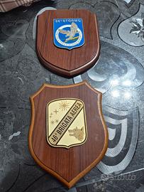  2 crest araldici sono emblemi ufficial