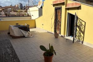 Loft arredato, traversa di Piazza San Domenico