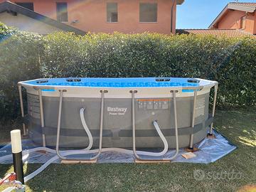 Piscina e filtro a sabbia