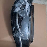 Faro destro full led golf Volkswgen 7.5 