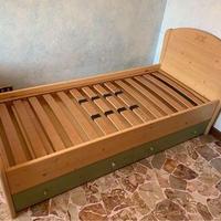 Letto singolo in legno antiacaro