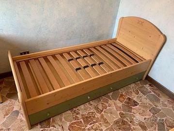 Letto singolo in legno antiacaro