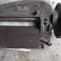 Vecchia Tagliastrisce da pelletteria o legatoria.