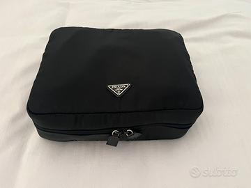 custodia imbottita Prada vela originale