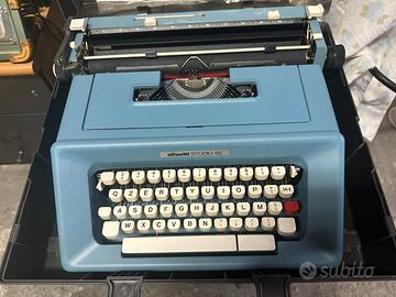 MACCHINA DA SCRIVERE OLIVETTI