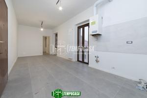 LIBERO SUBITO : BILOCALE COMPLETAMENTE RISTRUTTURA