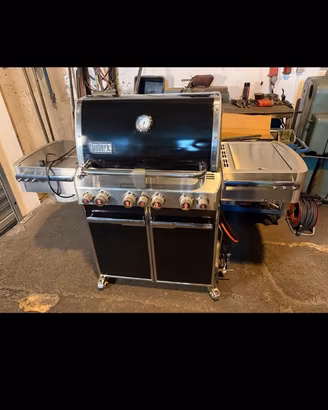 Weber Summit E470