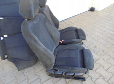 sedili in alcantara f20