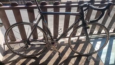bici da strada Trek madone
