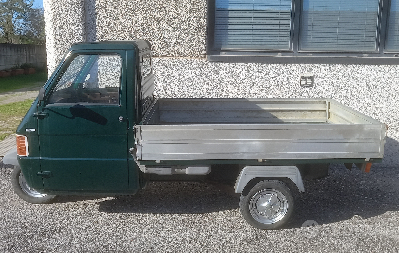 P703 Ape Tm 703 Cassone Lungo CASSONE PER PIAGGIO Ape 50 In