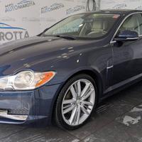 Jaguar XF 2.7d Luxury auto UNI-PROPRIETARIO!