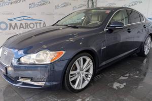 Jaguar XF 2.7d Luxury auto UNI-PROPRIETARIO!