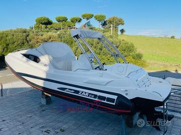 Zar Formenti 73 Skydeck Limited + 220cv V6