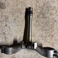 Piantone forcella Yamaha R1 anno 2003