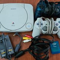 PlayStation 1 Sony Usata + 2 Joystick Originali + 