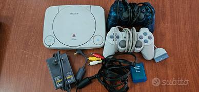 PlayStation 1 Sony Usata + 2 Joystick Originali + 