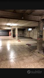Posto auto in garage