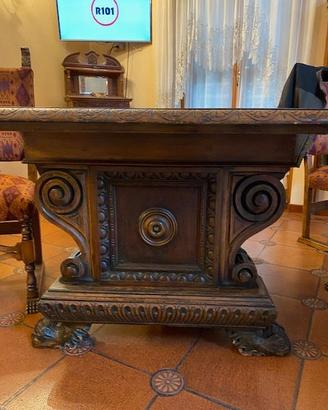tavolo inizio 900 completo di 4 sedie alte