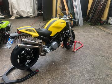 Ducati monster s2r 800
