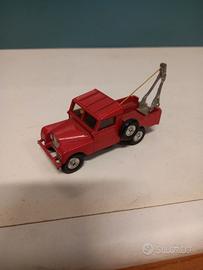 corgi toys land rover 109wb 