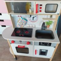 cucina in legno bambina