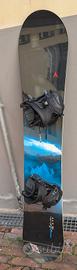 Tavola snowboard Dynastar con attacchi flow pratic